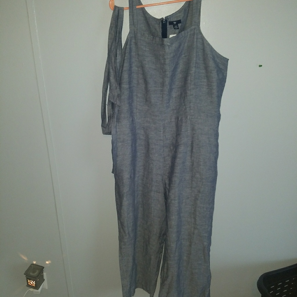 Gap Jump Suit